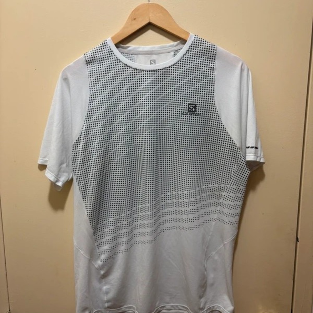 Lulu Townsend Dotted White and Gray Tee